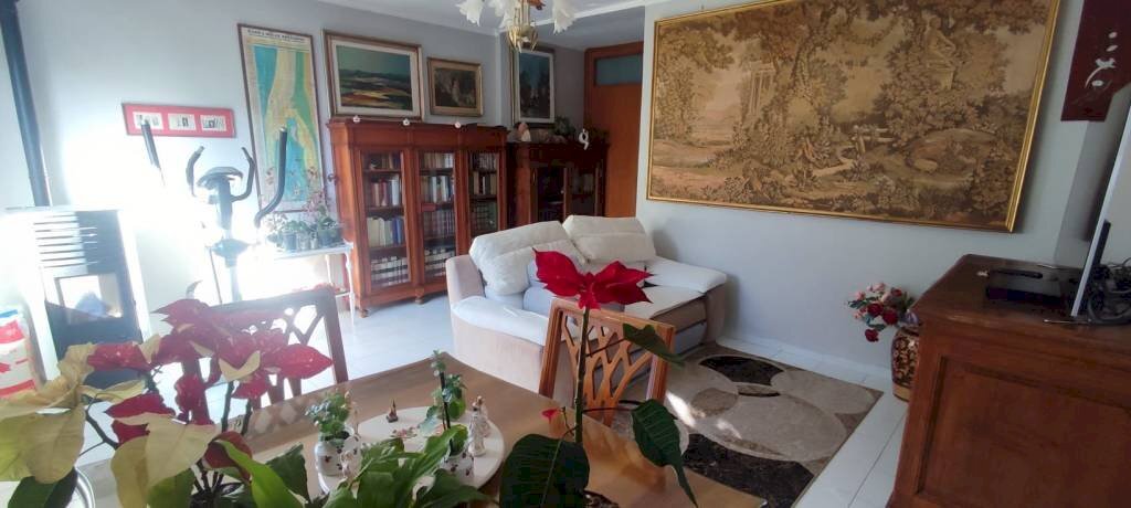 Salone - Villa via dell'Arci, 23, Fara in Sabina - foto 3