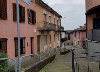 esterno - Casa indipendente piazza Aldo Moro, Bagnolo Cremasco - foto 1
