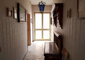 primo ingresso - Casa indipendente piazza Aldo Moro, Bagnolo Cremasco - foto 2