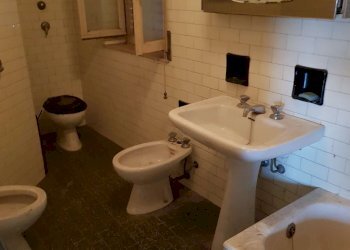 bagno piano primo - Casa indipendente piazza Aldo Moro, Bagnolo Cremasco - foto 87