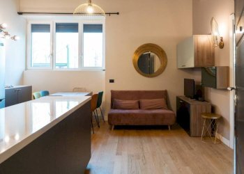 Salone - Bilocale via Valassina, 35, Milano (zona Dergano) - foto 2