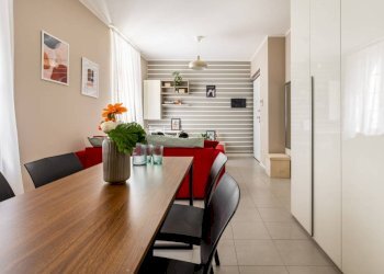 Salone - Monolocale piazza Santa Maria del Suffragio, 3, Milano - foto 9