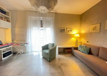 Salone - Three-room apartment via Monte Grappa, 20, Bellusco - photo 35