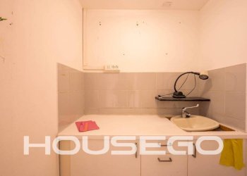 Bagno - Two-room apartment via Palestro, 9, Genova (neighborhood Castelletto) - photo 15