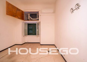 Camera da letto - Two-room apartment via Palestro, 9, Genova (neighborhood Castelletto) - photo 17