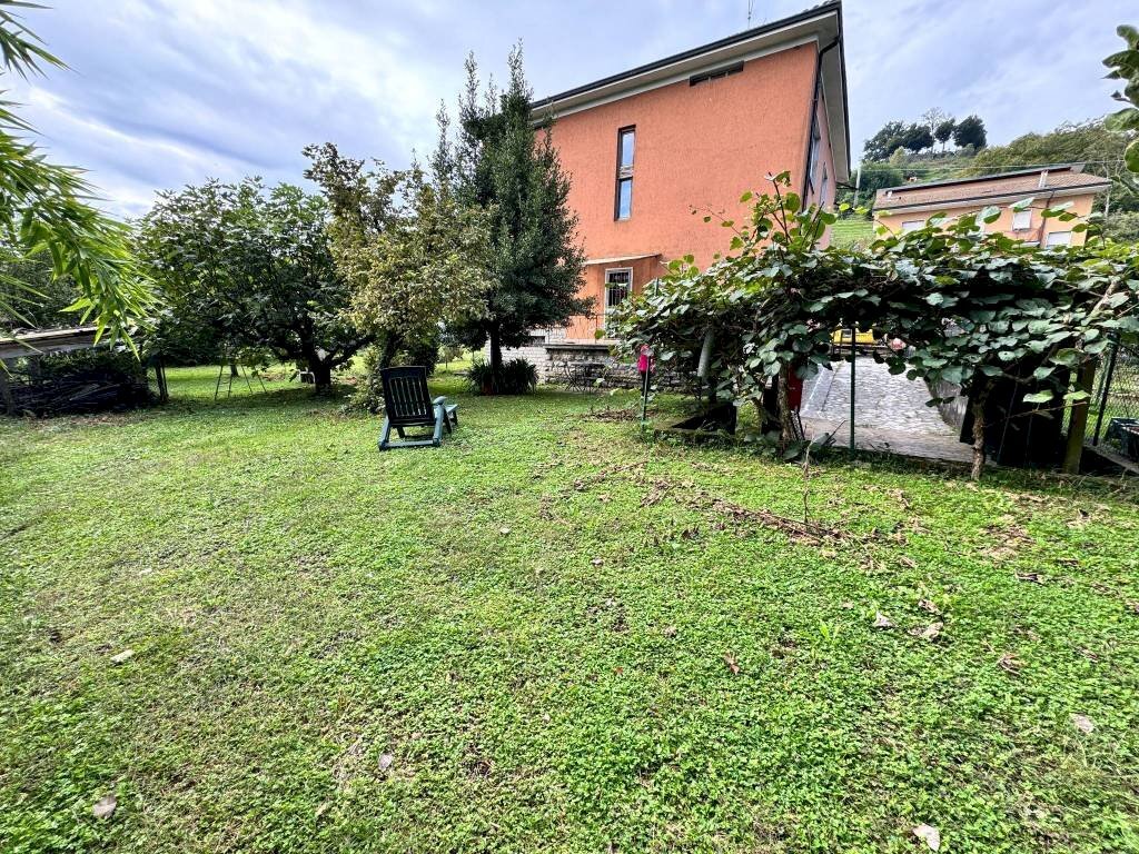 Giardino - Villa via Valverde, Bergamo - photo 3