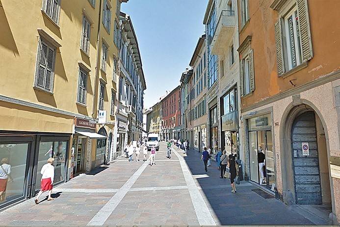 Zona - Shop via 20 Settembre, Bergamo - photo 1