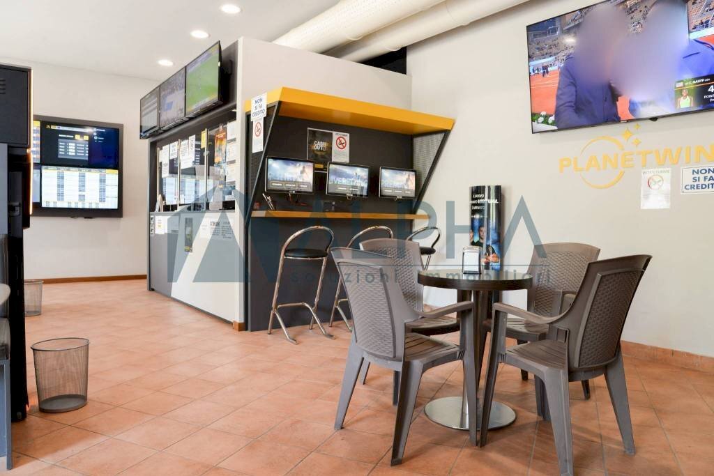 Interno non residenziale - Commercial Activity via Alfredo Panzini, Bellaria-Igea Marina - photo 3