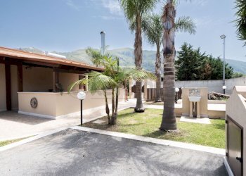 PHOTO-2025-11-14-11-39-36-2.jpg - Villa Castellammare del Golfo - foto 16