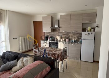 IMG_5294.JPG - Trilocale Via Colombo 13, Solaro - foto 1