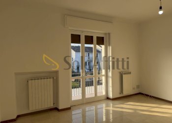 IMG_5279.JPG - Trilocale Via Colombo 13, Solaro - foto 3