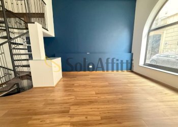 WhatsApp Image 2026-01-28 at 15.04.30.jpeg - Locale Commerciale via Colombo 24, Caserta - foto 2