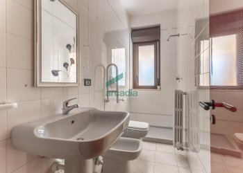 dettagli - Ufficio Via Camillo Rosalba  49, Bari (zona Poggiofranco) - foto 4