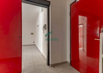 dettagli - Ufficio Via Camillo Rosalba  49, Bari (zona Poggiofranco) - foto 6