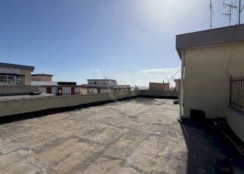 Terrazzo 1.jpeg - Appartamento Gravina di Catania - foto 11