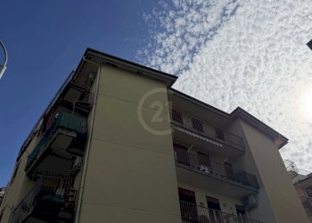 Esterno 2.jpg - Appartamento Gravina di Catania - foto 13