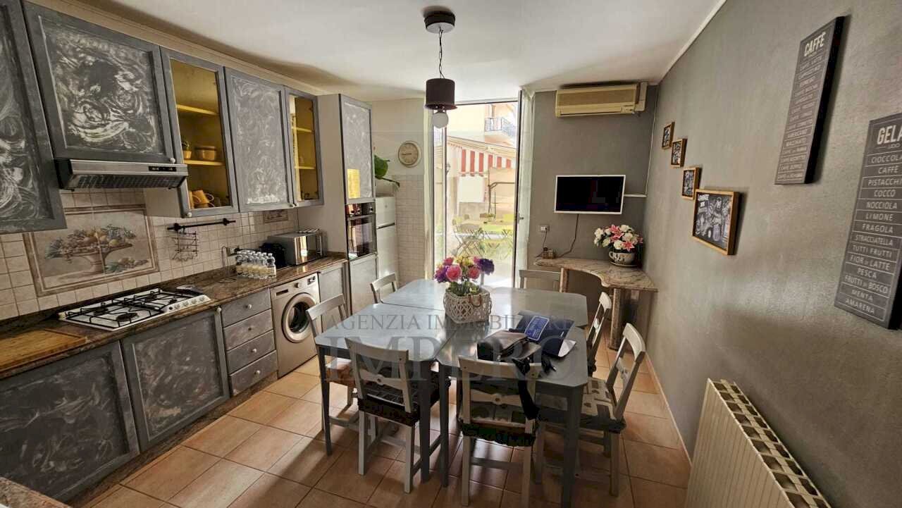 cucina - Four-room apartment Corso Genova, Ventimiglia - photo 1