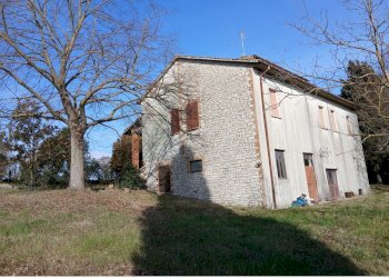 8a0da876-41a9-4b45-8d35-06e2044a021e.jpg - Villa Via Roma, Avigliano Umbro - foto 2