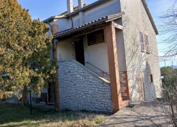 5e86e820-d99e-46a2-b120-6b39b82b6d5d.jpg - Villa Via Roma, Avigliano Umbro - foto 13