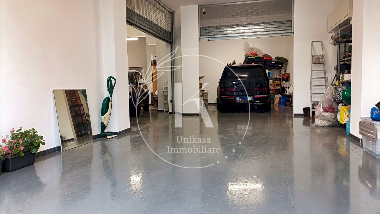 IMG20251220093144.jpeg - Box Corso Viglienzoni 24, Savona - foto 3