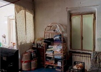 5.jpg - Appartamento all'asta Via Chiaravagna 35, Genova (zona Sestri Ponente) - foto 4