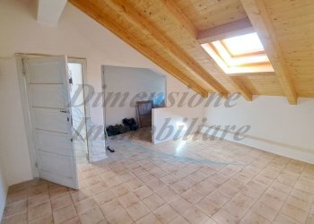 2.jpg - Appartamento Via G. Matteotti, Rosignano Marittimo - foto 2