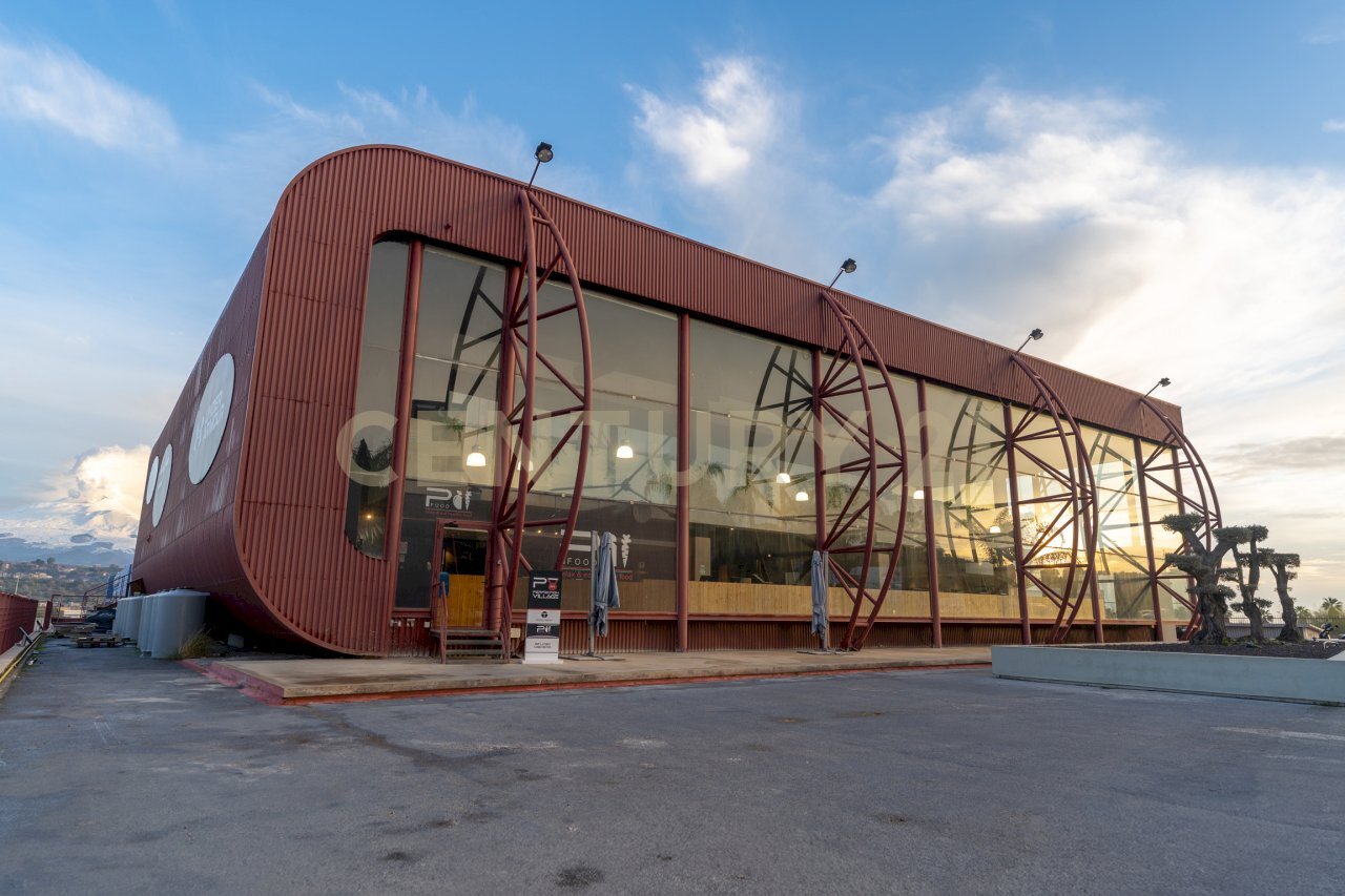 1.jpg - Centro commerciale Viale del Commercio, Misterbianco - foto 1