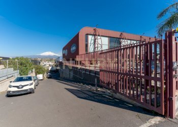 Deposito Misterbianco (2).jpg - Centro commerciale Viale del Commercio, Misterbianco - foto 12