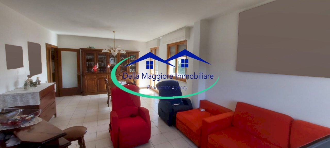 WhatsApp Image 2026-02-16 at 17.09.53 (5).jpg - Apartment Livorno - photo 2