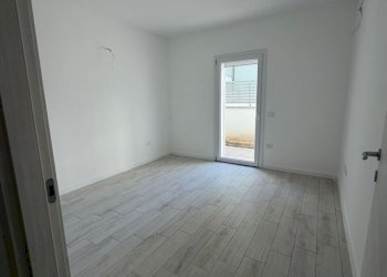 WhatsApp Image 2026-01-19 at 11.27.30 (1).jpeg - Appartamento Via Pratica di Mare, Pomezia - foto 8