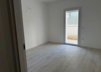 WhatsApp Image 2026-01-19 at 11.27.30.jpeg - Appartamento Via Pratica di Mare, Pomezia - foto 9