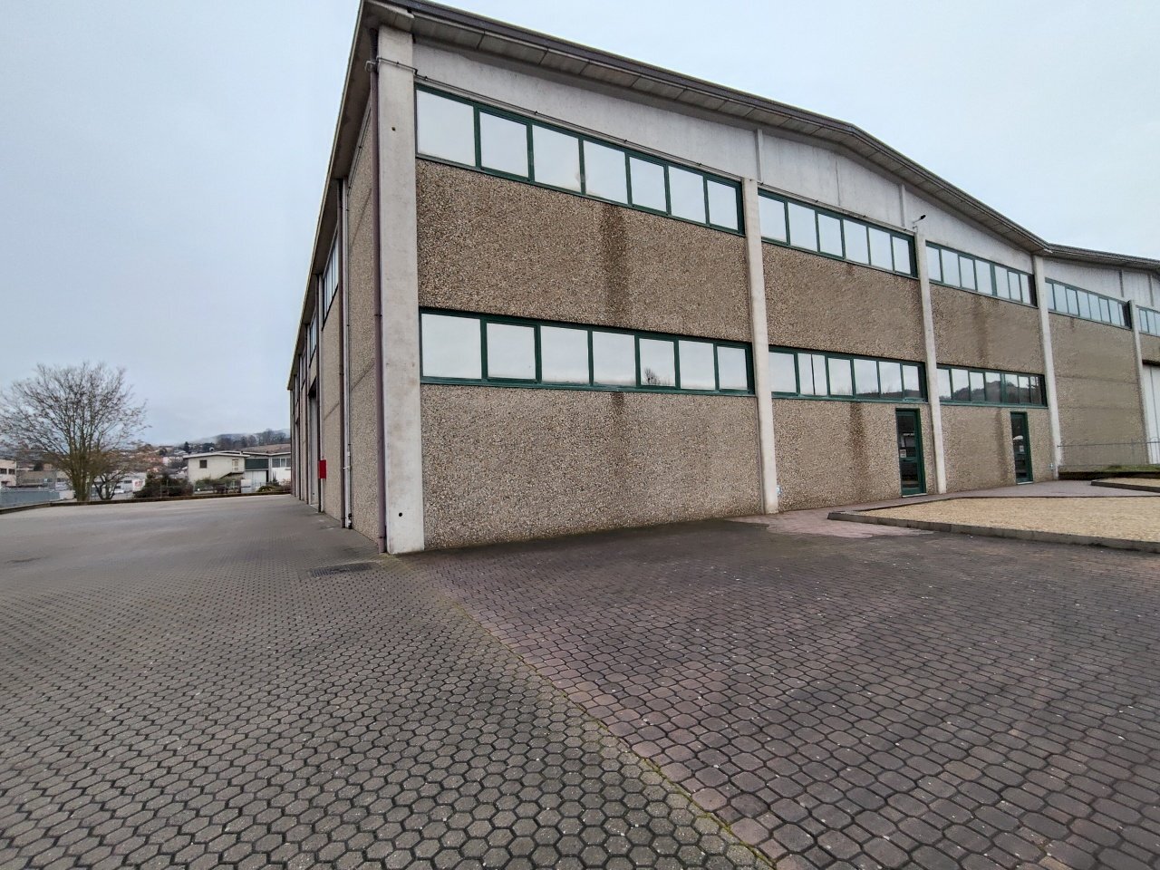 facciate - Locale Commerciale via campo sportivo, Pianello Val Tidone - foto 1