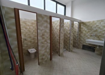 bagni area produttiva - Locale Commerciale via campo sportivo, Pianello Val Tidone - foto 11