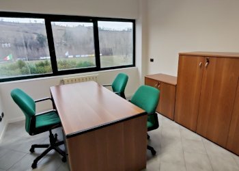 ufficio - Locale Commerciale via campo sportivo, Pianello Val Tidone - foto 15