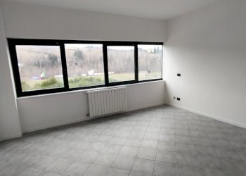 ufficio - Locale Commerciale via campo sportivo, Pianello Val Tidone - foto 18