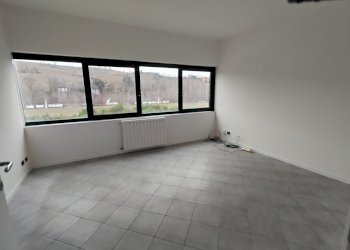 ufficio - Locale Commerciale via campo sportivo, Pianello Val Tidone - foto 21