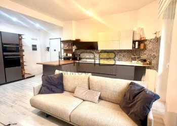 WhatsApp Image 2026-01-29 at 10.41.44.jpeg - Trilocale Via Osimo 11, Busto Arsizio - foto 1