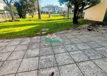 PHOTO-2024-12-16-15-54-03 2.jpg - Villa via petro bondi, Ravenna - foto 1