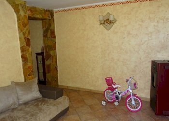 4.JPG - Attico Via Antonino Corsaro 8, Camporotondo Etneo - foto 4