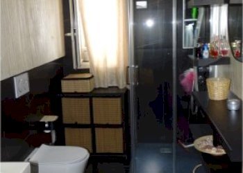 10.JPG - Attico Via Antonino Corsaro 8, Camporotondo Etneo - foto 11