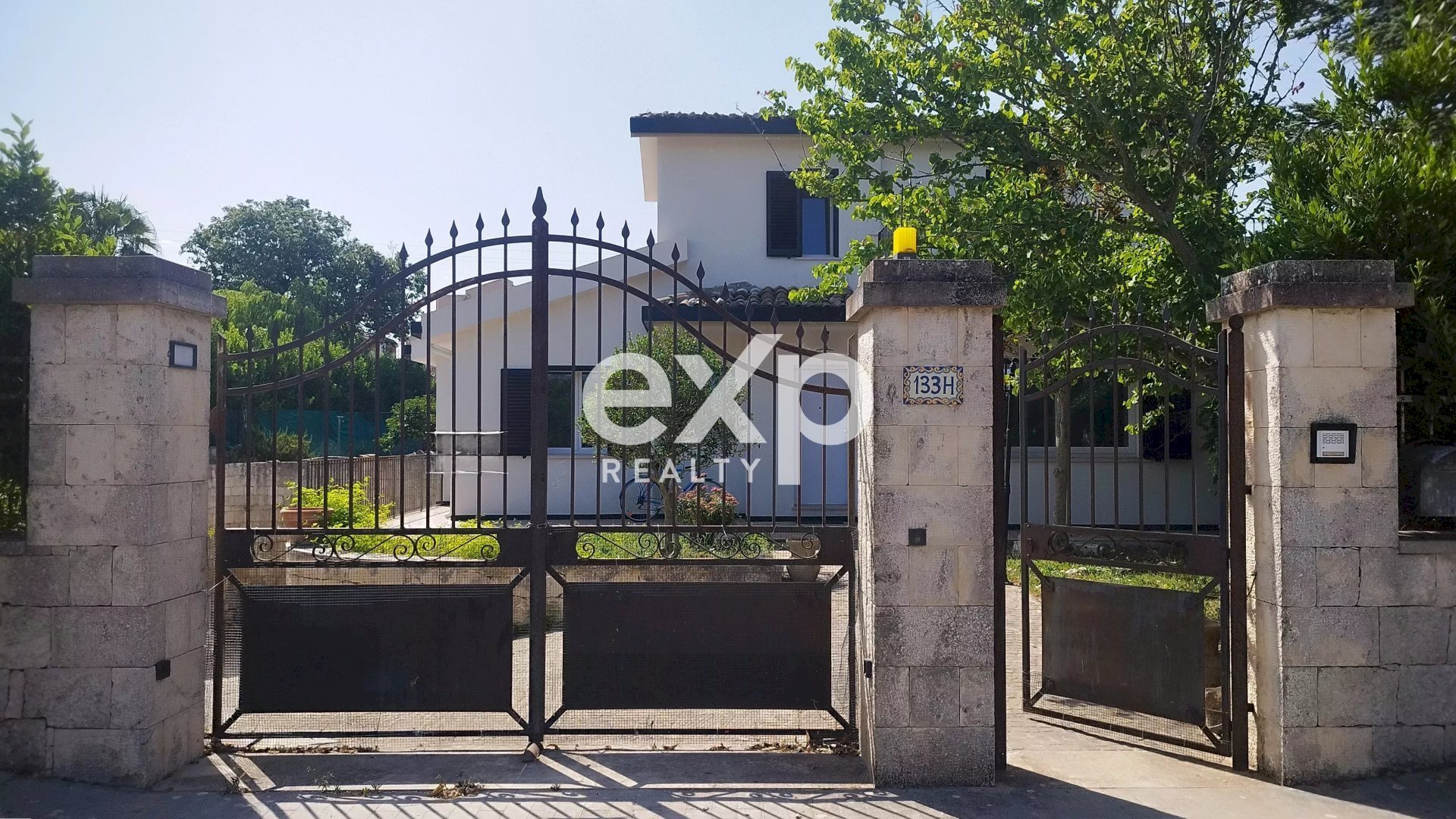 Villa Modica - foto 1