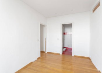 Trilocale Via Antonio Pacinotti, 3, Como - foto 17