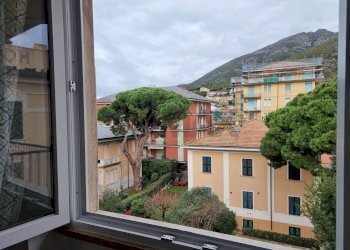 Three-room apartment via jacopo da levanto, 13 
 Centro, Levanto - photo 2
