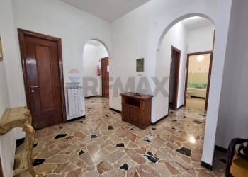 Three-room apartment via jacopo da levanto, 13 
 Centro, Levanto - photo 24