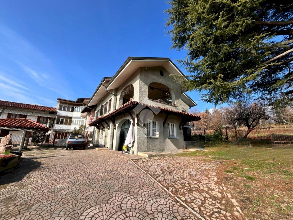 Semi-detached house Frazione Spineto, Castellamonte - photo 1