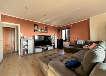 Semi-detached house Frazione Spineto, Castellamonte - photo 4