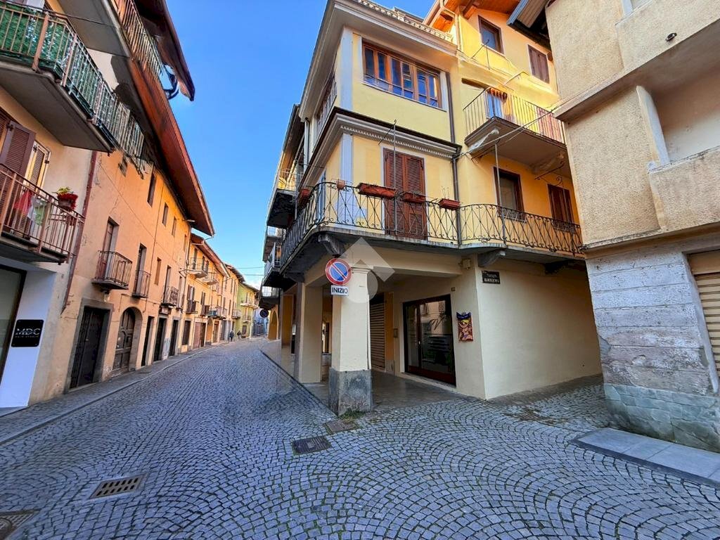 Appartamento Vicolo Barcellona, Castellamonte - foto 1