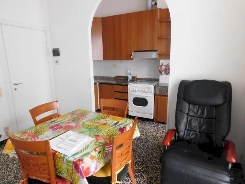 Three-room apartment Savona (neighborhood Lavagnola) - photo 3