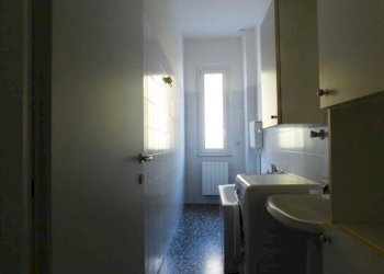 Three-room apartment Savona (neighborhood Lavagnola) - photo 13