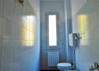 Three-room apartment Savona (neighborhood Lavagnola) - photo 15